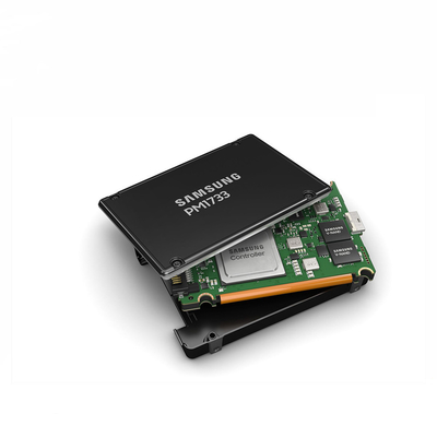 PCIe Gen4 X4 NVMe U.2 2,5 ίντσα εσωτερικό SSD Samsung PM1733 SSD 3.84TB